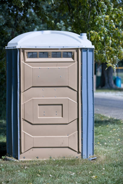 Portable Toilet Options We Offer in North Bellport, NY